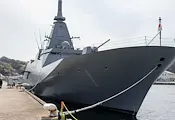 Япония ще изнася военни кораби за първи път след Втората световна война