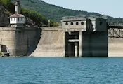 Предупредиха Русе заради преливащия язовир "Александър Стамболийски"