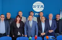 Кметове предупреждават за нашествие от комари край Дунава