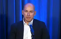 Милиардерът от Бургас придобива футболен клуб "Левски"