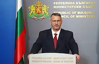 Иван Христанов закрива "Магазини за хората"