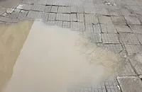 Кално езеро превзе паркинга до блок "Баларев"