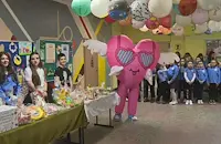 Ученици събират средства за воден център в Русе