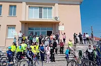 Над 100 колоездачи почетоха Филип Тотю в Две могили