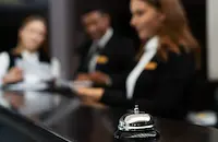 Бизнесът търси 250 000 работници за летния сезон