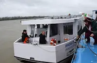 Русенският университет пусна по Дунав соларен катамаран с дронове