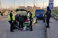 Спецакцията блокира с КПП-та ромските квартали в Русе