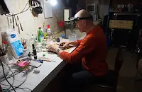 Реставратори са принудени да дишат клетъчни отрови във фургони във Варна