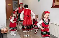 Лазарки от Ряхово благословиха администрацията в Сливо поле