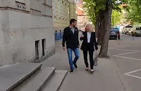 Надежда Йорданова и Деян Герасимов: Излезте и гласувайте с машини