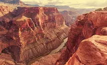 Кристали циркон разкриват как преляло езеро извайва Гранд каньон