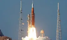 НАСА изстреля четирима астронавти към Луната след 54-годишна пауза