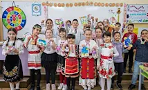 Издигнаха гергьовски люлки за празник на носията в Русе