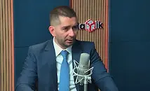 Слави Василев: Румен Радев праща Бойко Борисов в политическото кошче