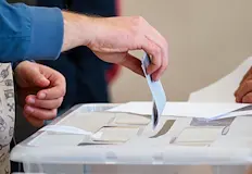 При обработени над 90 от протоколите ГЕРБ се срива до