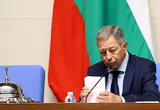 183 мъже и 57 жени прекрачиха прага на Народното събраниеВ