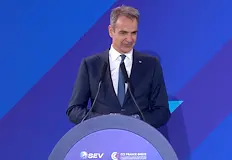 Атина и Париж удължиха стратегическия си военен пактЕвропа трябва да