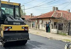 Общината планира поетапно възстановяване на инфраструктурата в квартал Здравец Започна полагането