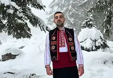 Христо Атанасов е сред тримата финалисти за България и търси