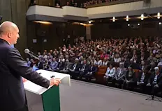 Бившият президент събра над 600 делегати преди предсрочните избориБившият държавен