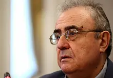 Политологът очаква сухопътни десанти на остров ХаргВ контекста на мащабната