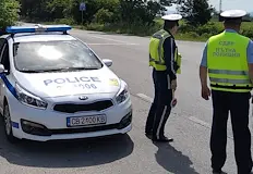 Служителите на реда удариха пласьори на фалшиви дрехи и бракониериСерия