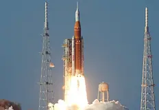 Най мощната ракета изведе кораба Орион на историческа мисия в орбитаСъединените
