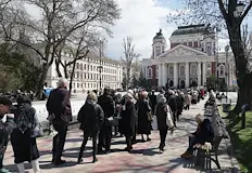 България си взе сбогом с автора на над 1000 песниСтотици