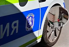Полицаи разбиха апартамент в комплекс Златен рог след сигнал от