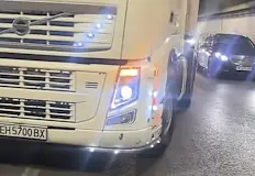 Шофьорът на камиона отказал безплатна пътна помощ и е задържан