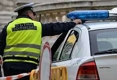 52 годишен мъж опита да подкупи полицаи52 годишен мъж беше арестуван в