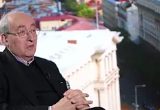 Философът предупреждава за черни технологии в деня за размисълВ деня