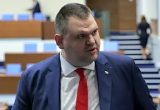 Председателят на ДПС критикува остро неадекватните компенсации за гориватаЦените на