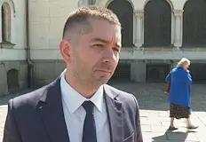 Депутатите на първата политическа сила обещават различен тон на работаСъобщават