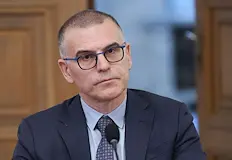 Ръстът на пенсиите и заплатите отвори огромна дупкаДържавната хазна регистрира