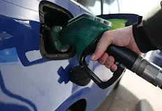 Блокадата на Ормузкия проток ще удари тежко по джоба на