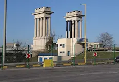 Дипломатическата ни мисия разпространи спешно съобщение до пътуващитеСлучаи на измамени
