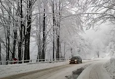 Вече има закъсали автомобили с летни гумиВ средата на пролетта