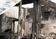 Огнеборците пътуват близо час заради закрит противопожарен участъкСемейство с три