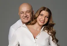 Бившият спортен министър и моделът Петя Велкова се сдобиха с