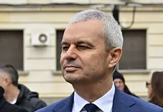 Лидерът на Възраждане вижда външна намеса преди вотаЛидерът на партия
