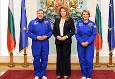 Семейство премина през симулация за марсианска мисия в САЩПрезидентът Илияна
