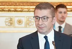 Скопие се оплака във Виена от условията за европейско членствоПо