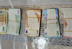 Мащабни акции блокираха заложни къщи и казина конфискуваха тетрадки с