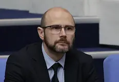 Служебният министър ускорява защитата от дела шамари след запорирани сметки на