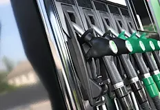 Блокадата на Ормузкия проток и ударите срещу Иран вещаят тежка