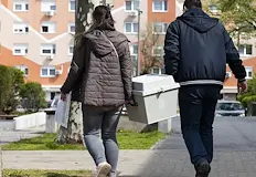 Европа очаква резултатите от сблъсъка между управляващи и опозицияИзборният ден