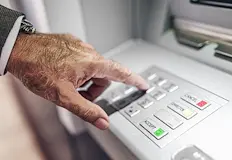 Парите ще се превеждат в предходния работен денНационалният осигурителен институт