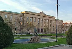 Гражданите гласуват за качеството на услугите през телефона си или