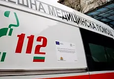 Четири автомобила се удариха на кръстовището до пазараМъж е леко